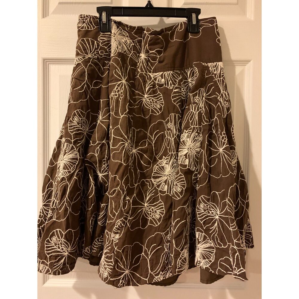 Women Brown A‑Line Floral Skirt – White Outline Print size 4 100% cotton